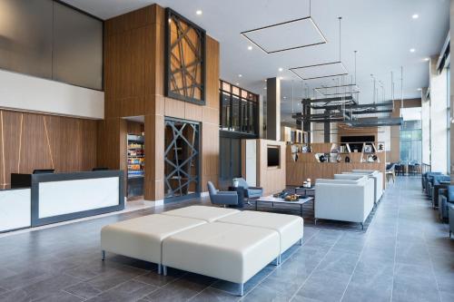 AC Hotel by Marriott Louisville Downtown - image 3