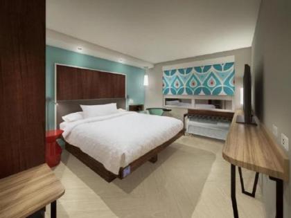 Tru By Hilton Shepherdsville Louisville South - image 3