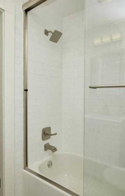 3220 Lexington Road Louisville - image 18