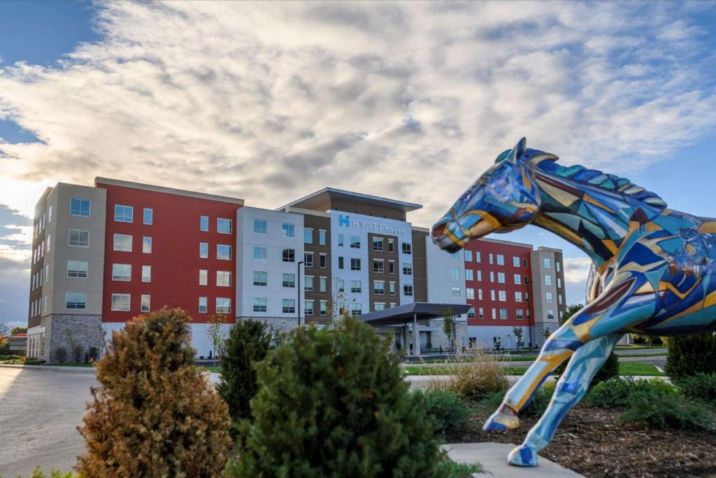 Hyatt House Louisville East - main image