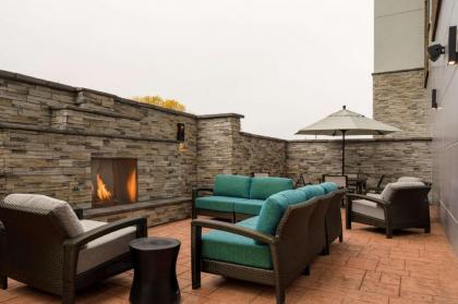 Hyatt House Louisville East - image 9
