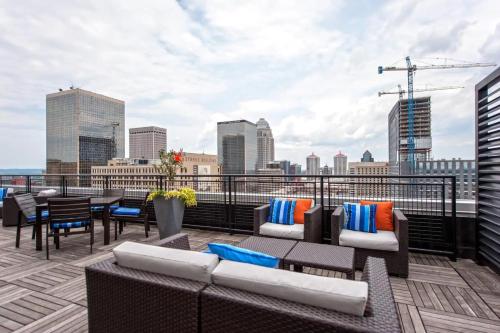 Modern CozyStays for your Louisville adventure - image 4