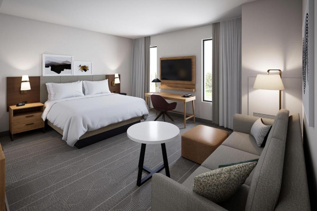 Staybridge Suites Louisville Expo Center - image 6