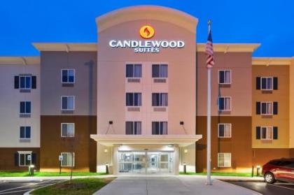 Candlewood Suites Louisville - NE Downtown Area an IHG Hotel - image 3
