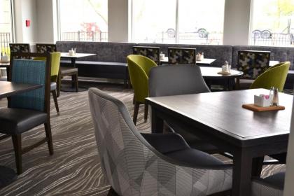 Hilton Garden Inn Cincinnati Northeast - image 3