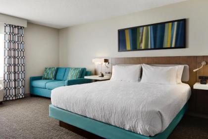 Hilton Garden Inn Cincinnati Northeast - image 7