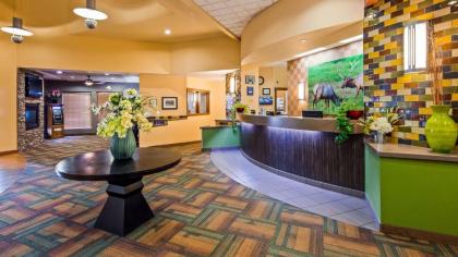 Best Western Plus Loveland Inn - image 10