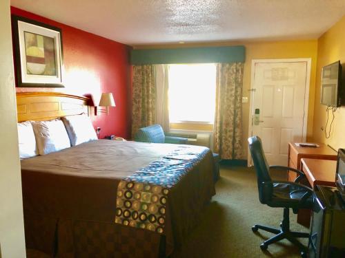 Lone Star Inn - image 2