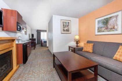 Baymont by Wyndham Lubbock West - image 4
