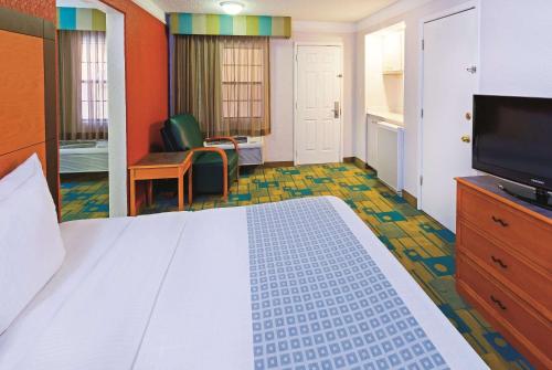 La Quinta Inn by Wyndham Lubbock - Downtown Civic Center - main image