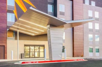 La Quinta by Wyndham Lubbock West Medical Center - image 3