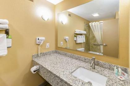 Quality Inn & Suites Lubbock - image 4