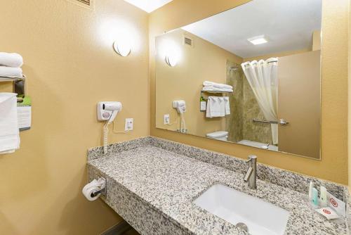 Quality Inn & Suites Lubbock - image 4