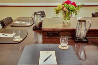 Overton Hotel and Conference Center - image 4
