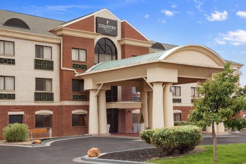 Country Inn & Suites by Radisson Lubbock TX - main image