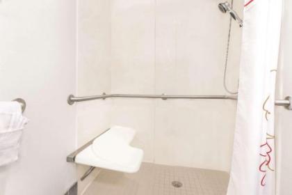Hawthorn Suites by Wyndham Lubbock - image 3