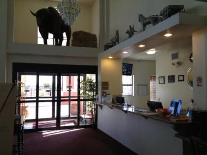 Howard Johnson by Wyndham Lubbock TX - image 4