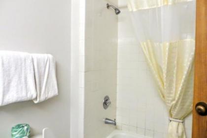 Guest House Inn - image 2