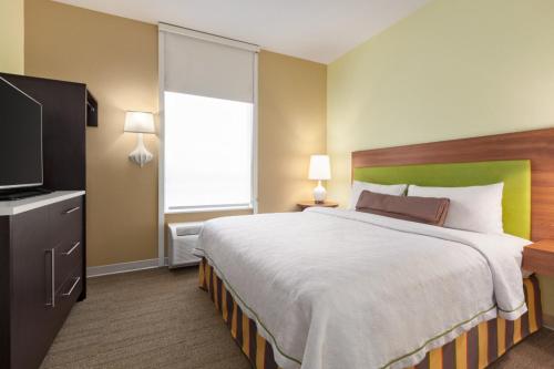 Home2 Suites by Hilton Lubbock - image 4