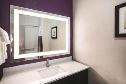 La Quinta by Wyndham Lubbock South - image 2