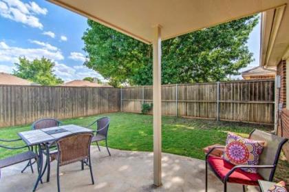 Lubbock Home with Deck and Yard - 8 Miles to TTU! - image 4