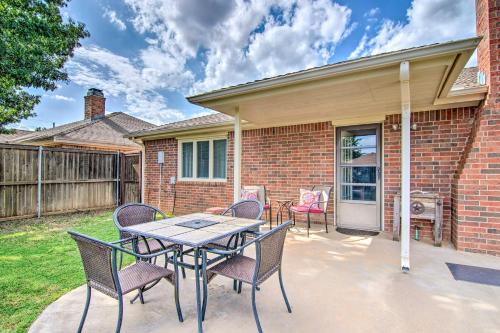 Lubbock Home with Deck and Yard - 8 Miles to TTU! - image 5