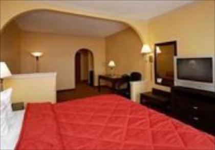Quality Inn & Suites (ex Comfort Inn & Suites Lubbock)