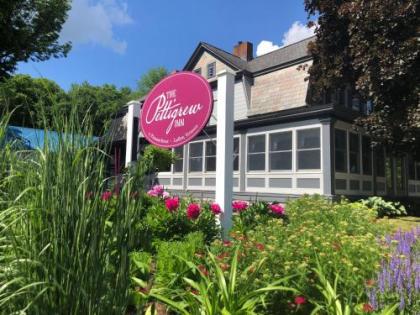 The Pettigrew Inn