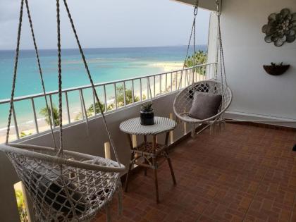 Gorgeous beach front studio