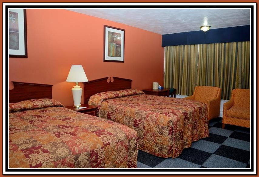 The Cardinal Inn - main image