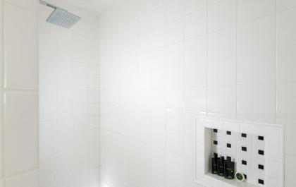 South Court Inn - image 5
