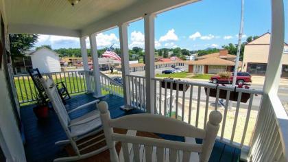 Cubs_Cottage - image 2