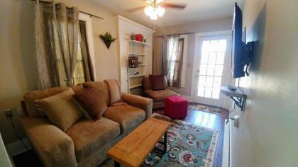 Cubs_Cottage - image 4