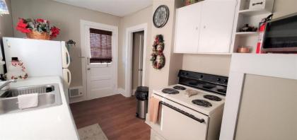 Cubs_Cottage - image 7