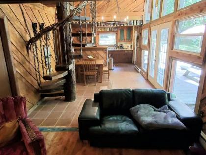 Mountain_Hideaway - image 6