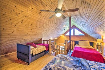 Garnerland in Luray Pet-Friendly Log Cabin with Porch - image 8
