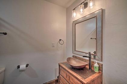 Luxury Home with Pool and Forest Vistas - 29 Mi to OKC! - image 13