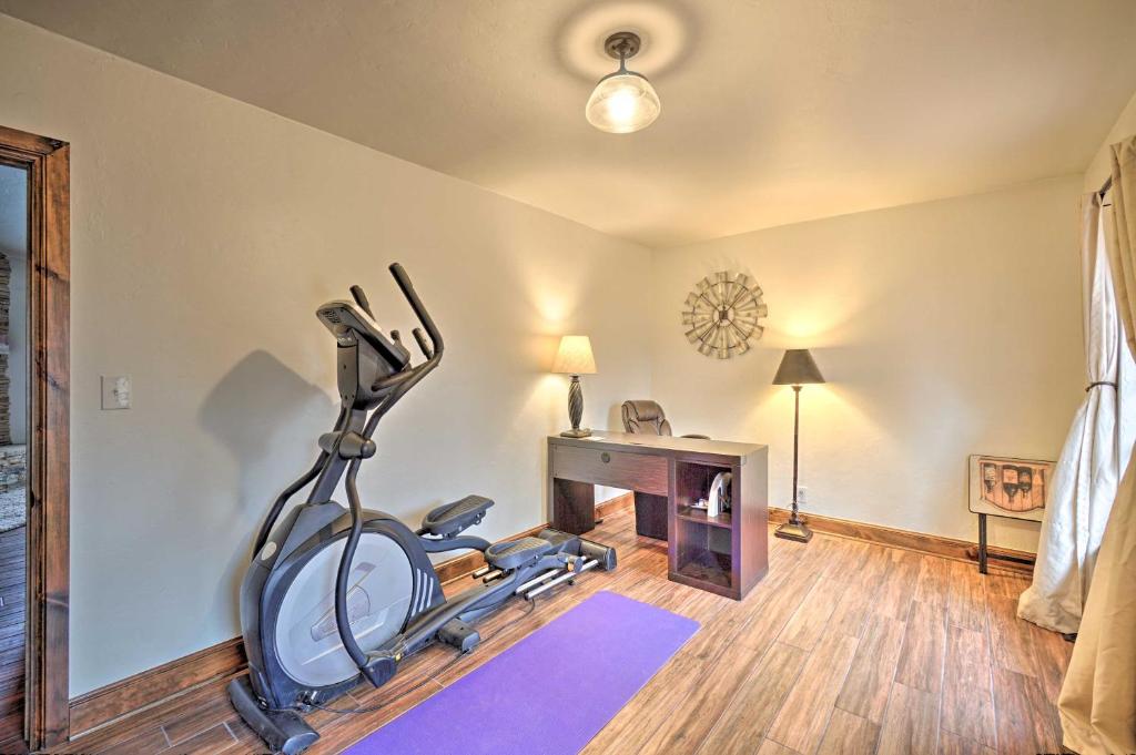 Luxury Home with Pool and Forest Vistas - 29 Mi to OKC! - image 4