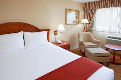 Rockville Centre Hotel - image 16