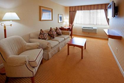 Rockville Centre Hotel - image 20
