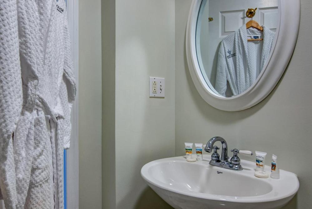 Tolley House - image 4