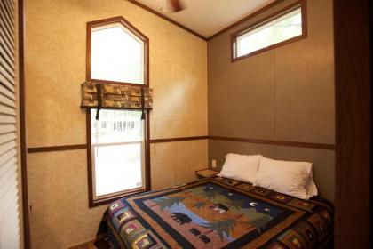 Yukon Trails Camping Resort - image 2