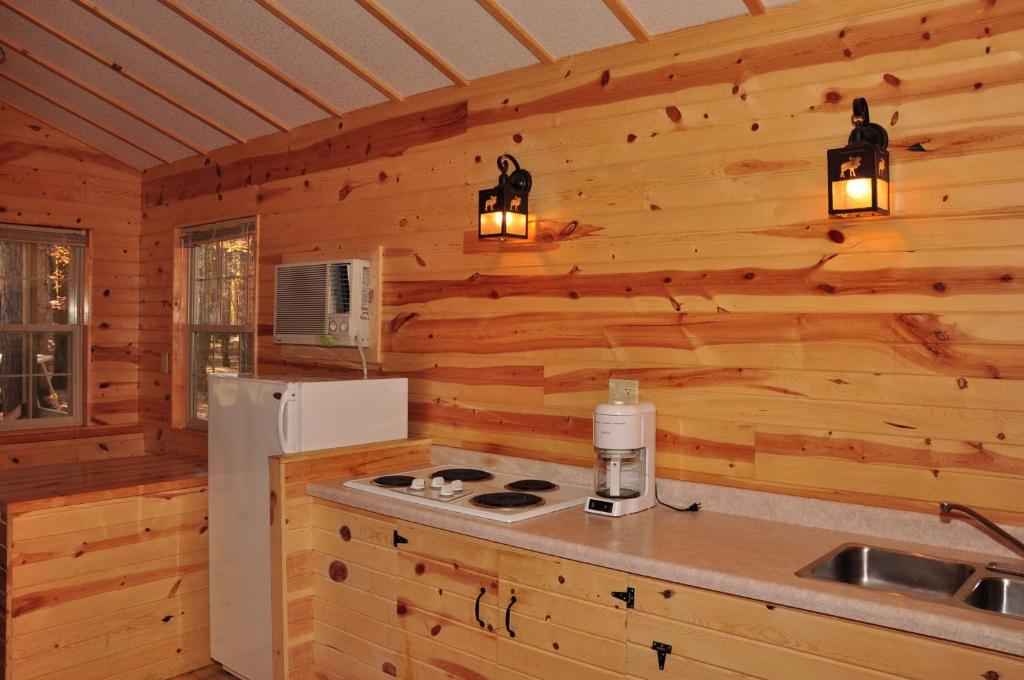 Yukon Trails Camping Resort - image 4
