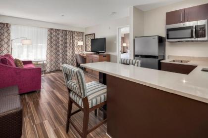 Hampton Inn & Suites Seattle North/Lynnwood - image 4