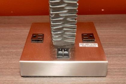 Econo Lodge - image 7