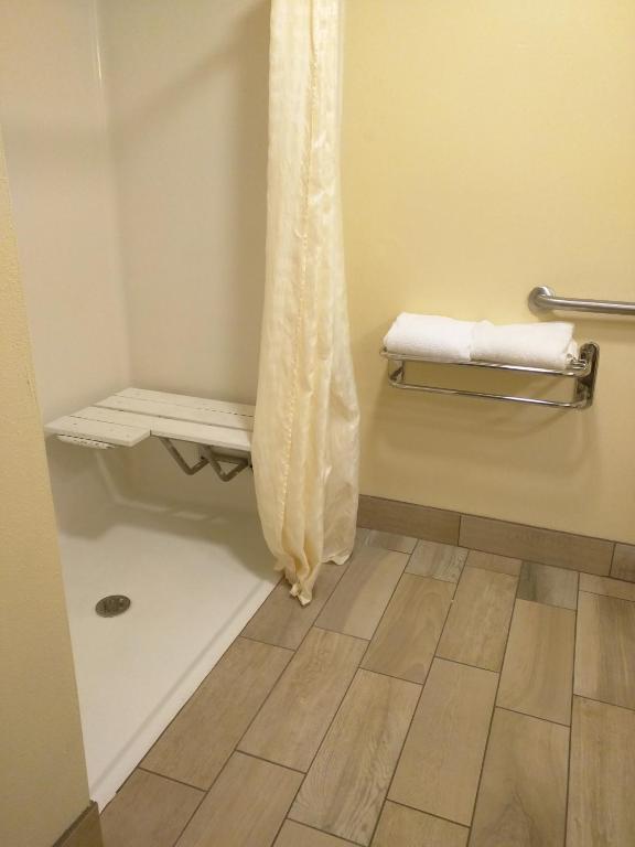 SureStay Plus by Best Western Tarboro-Kingsboro - image 2