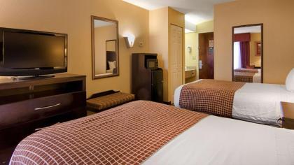 SureStay Plus by Best Western Tarboro-Kingsboro - image 7