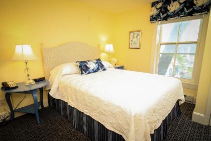 Harbour View Inn - image 4