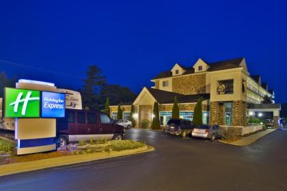 Holiday Inn Express Mackinaw City Mi