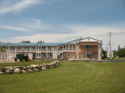 Great Lakes Inn mackinaw City Michigan